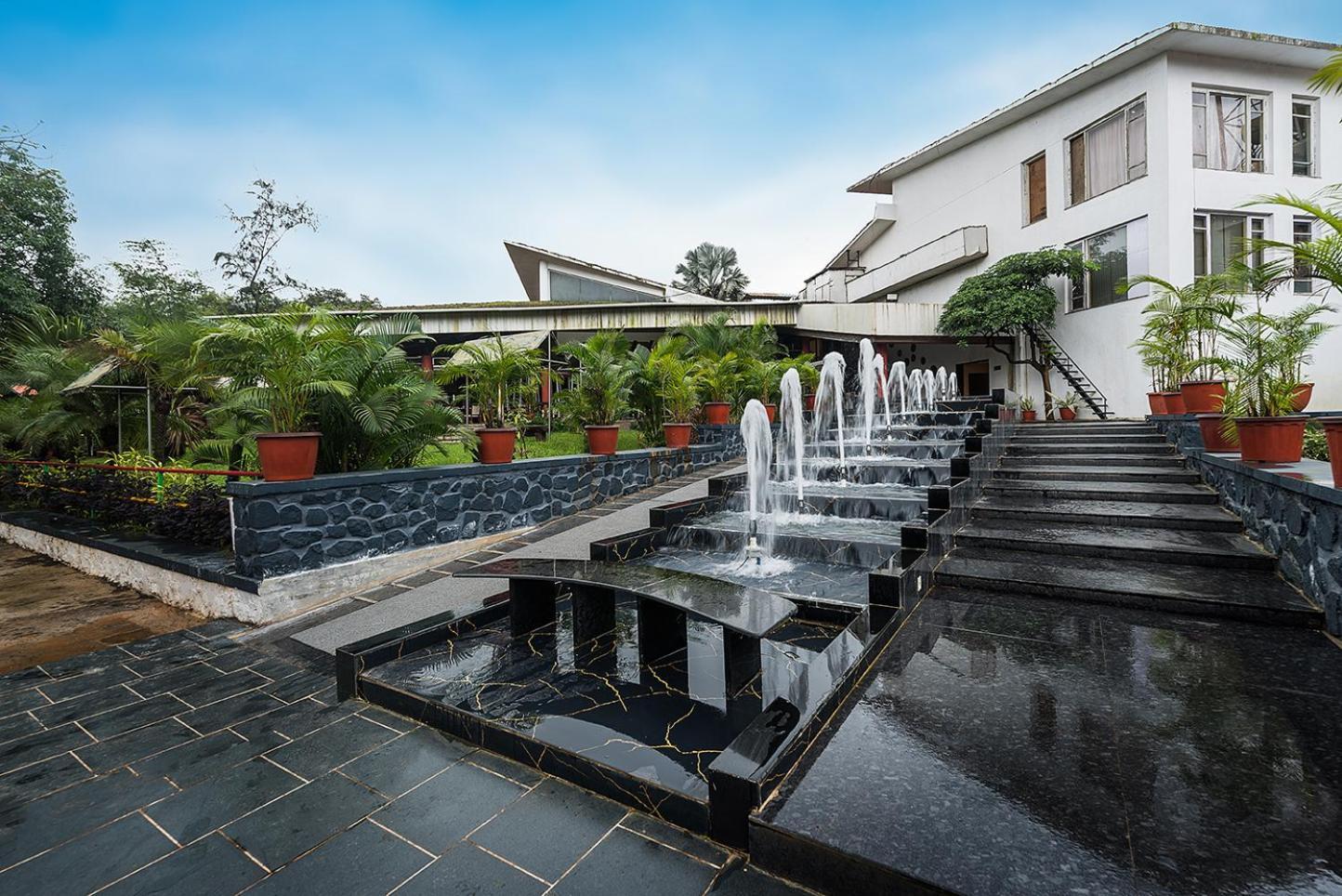 Manas Lifestyle Resort, Igatpuri Exterior foto