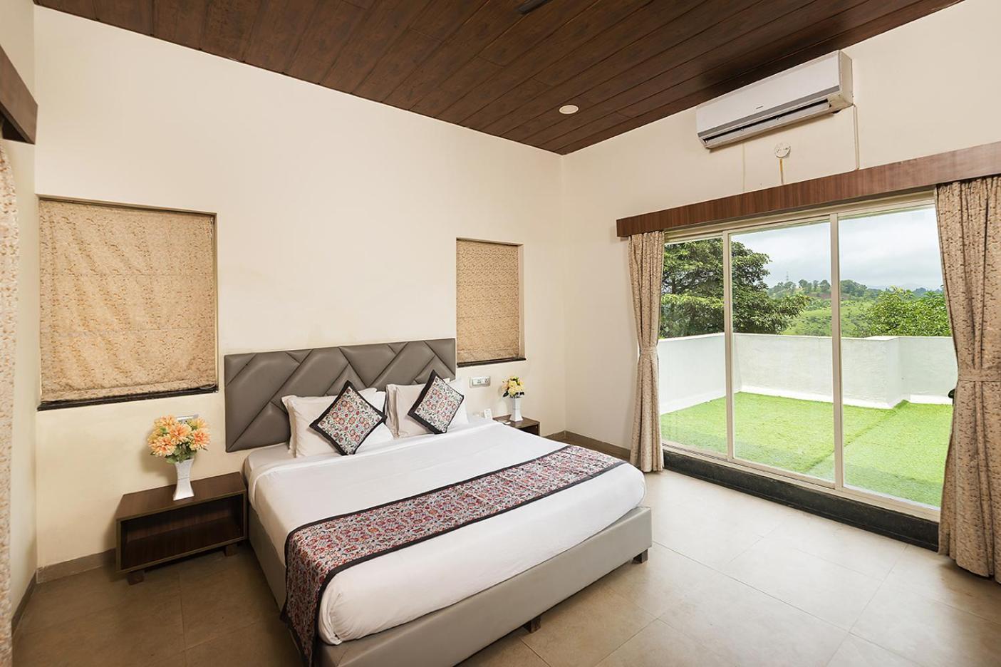 Manas Lifestyle Resort, Igatpuri Zimmer foto